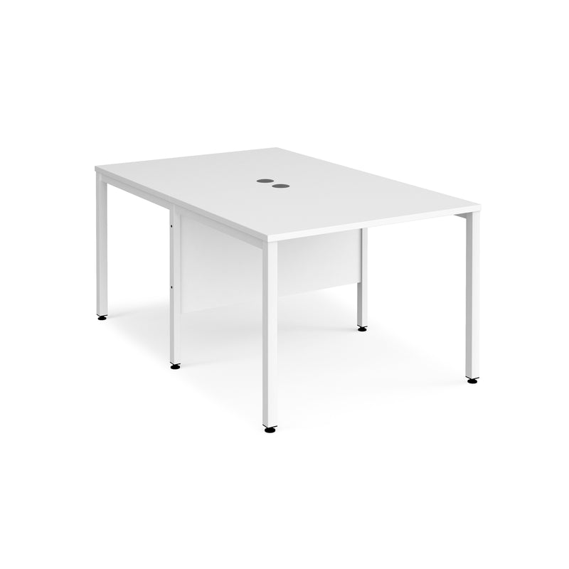 Maestro 25 800mm Deep Back To Back Straight Desks With Bench Leg - White - NWOF