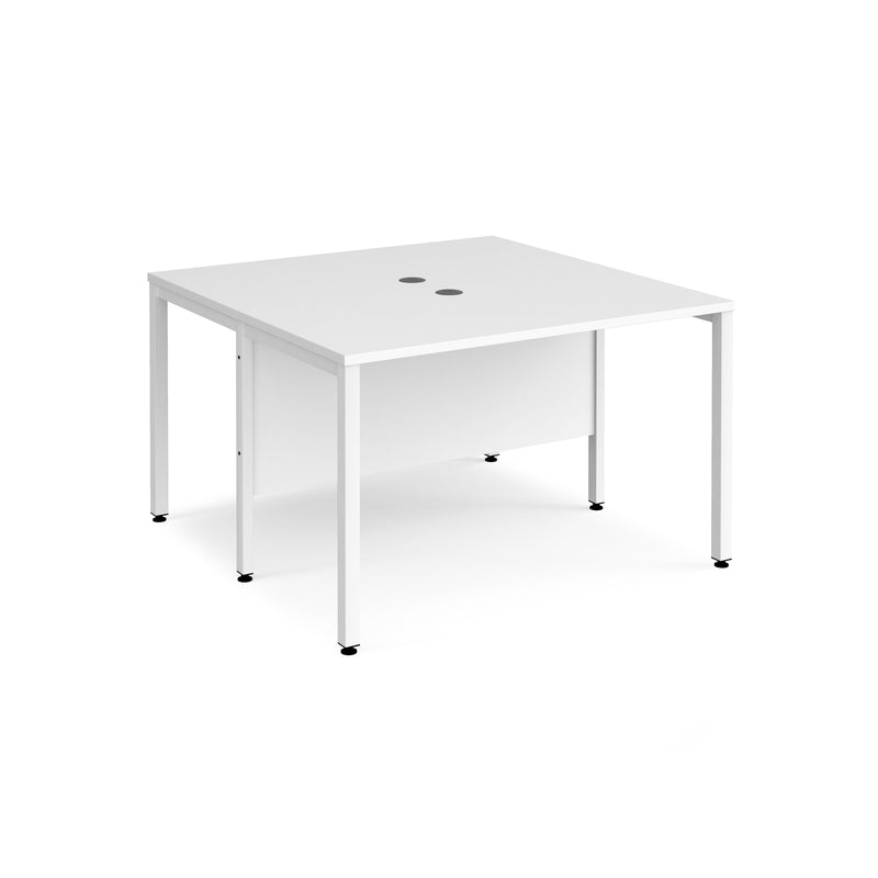 Maestro 25 600mm Deep Back To Back Straight Desks With Bench Leg - White - NWOF