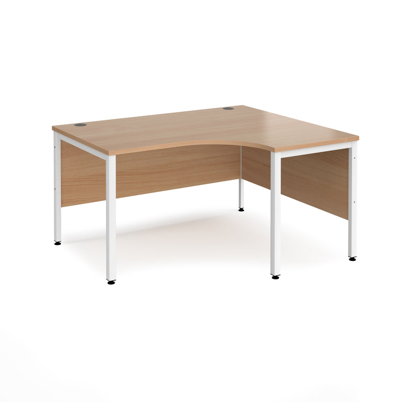 Maestro 25 Ergonomic Desk With Bench Leg - Beech - NWOF