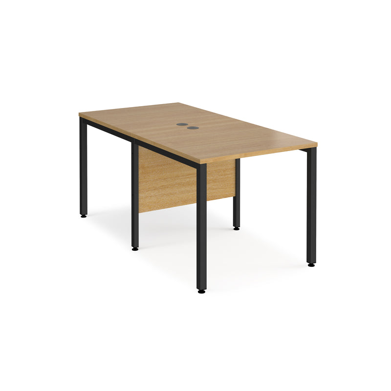 Maestro 25 800mm Deep Back To Back Straight Desks With Bench Leg - Oak - NWOF