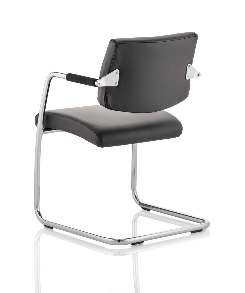 Havanna Visitor Chair Black Leather With Arms - NWOF